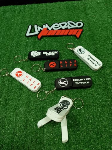 LLAVERO BLACK OPS ANTIESTRES Y SOPORTE CELULAR U3D0018