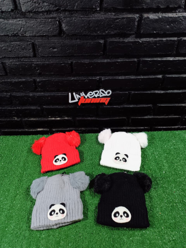 GORRO BEBE DE LANA CON OREJAS DISEÑO PANDA IG2960-25-696-2